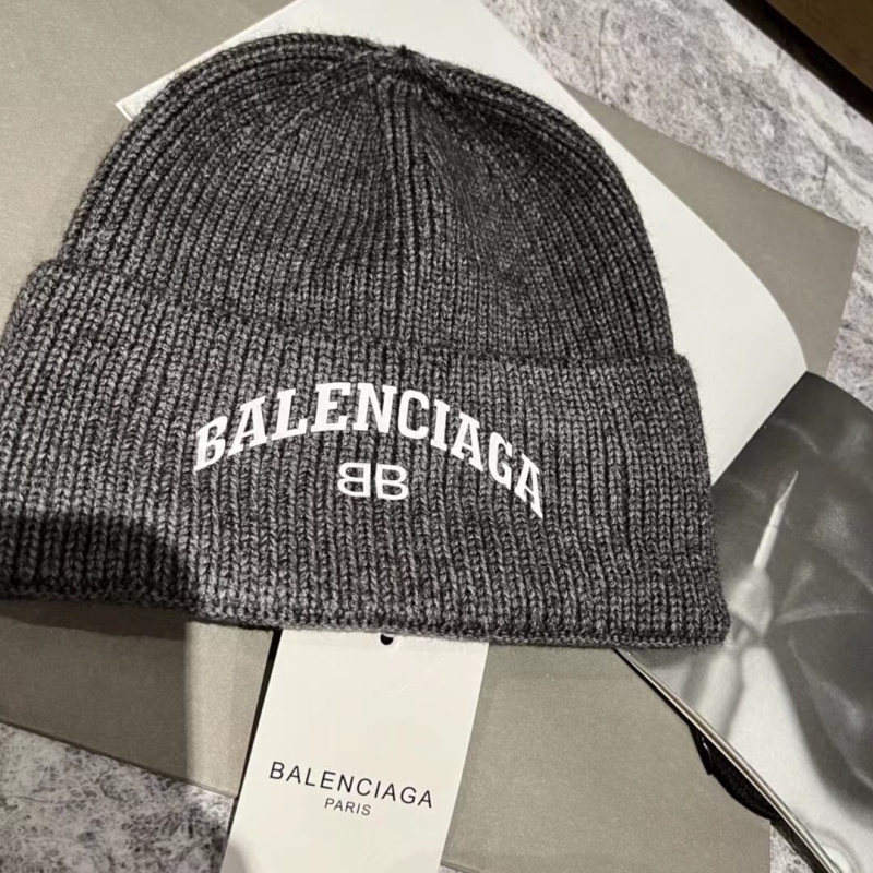 BALENCIAGA